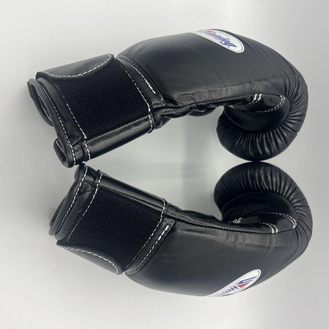 Winning グローブ 10オンス ブラック