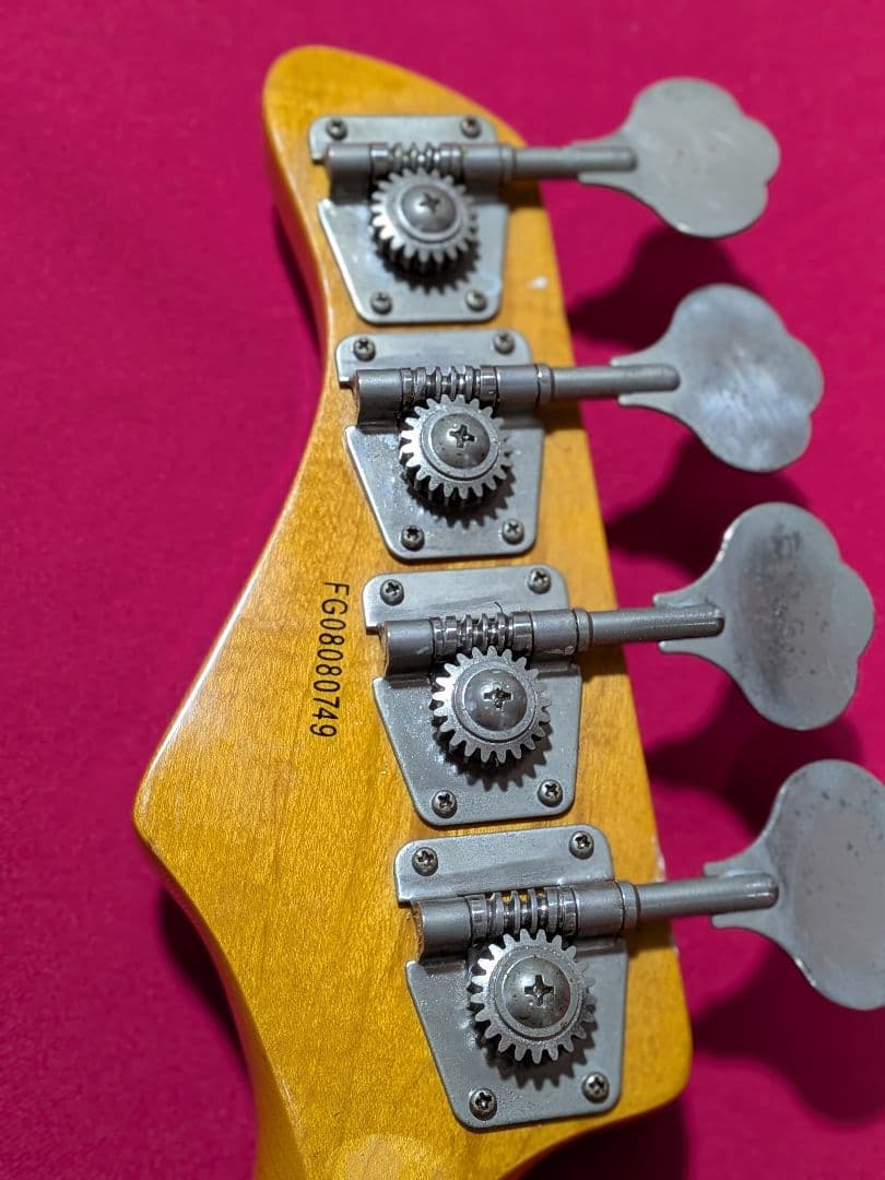 早い者勝ちFernandes JBベース サンバースト不具合なし音出ます。弦新品