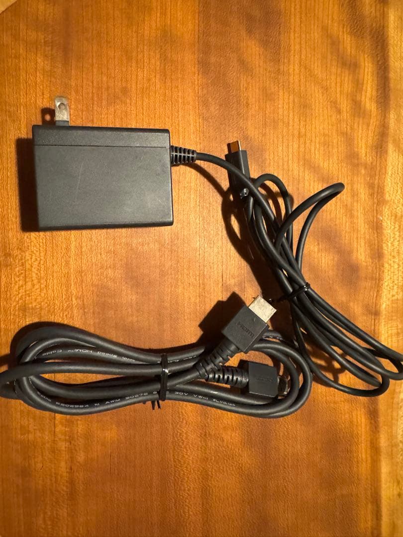 Nintendo Switch 本体 - 128GB SD付きです！