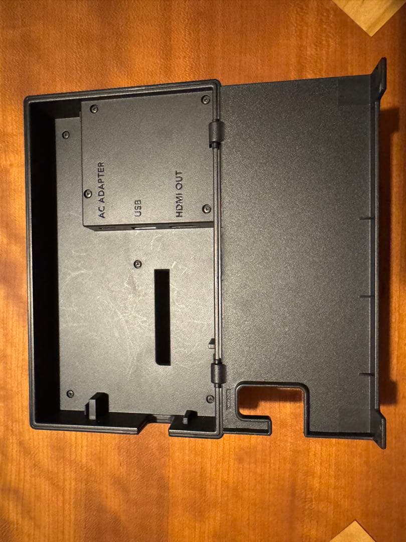 Nintendo Switch 本体 - 128GB SD付きです！