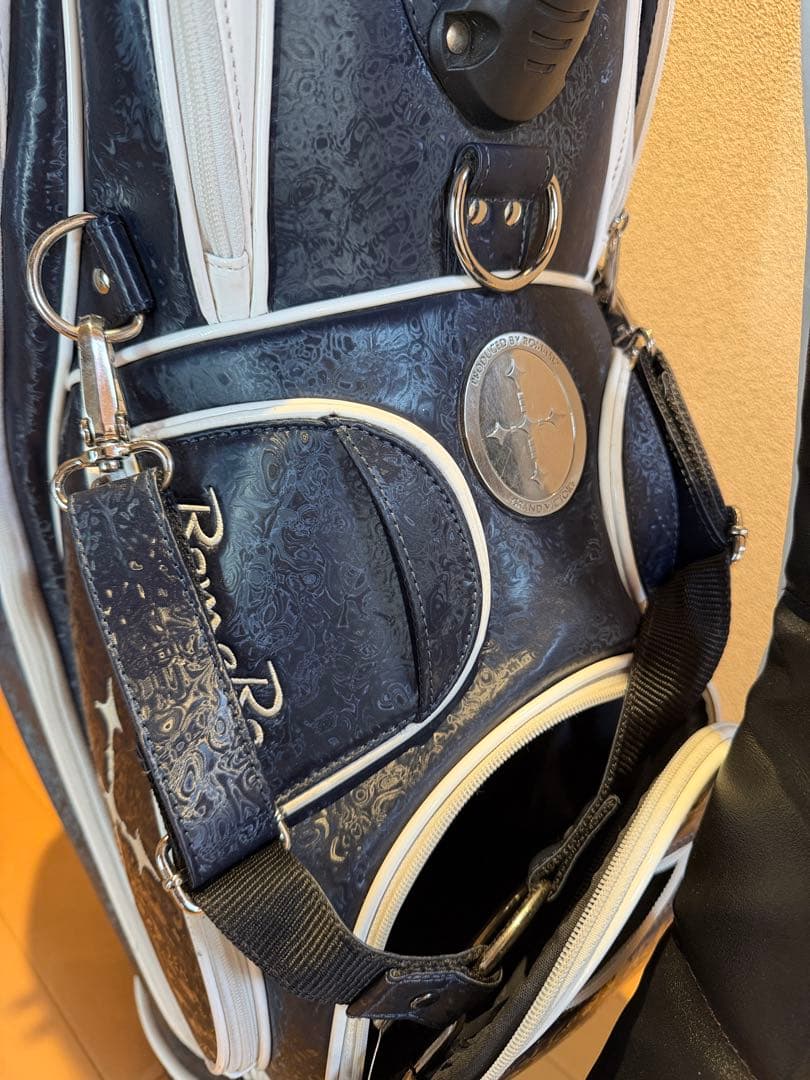 ロマロ　キャディバッグ　アイアンカバー付