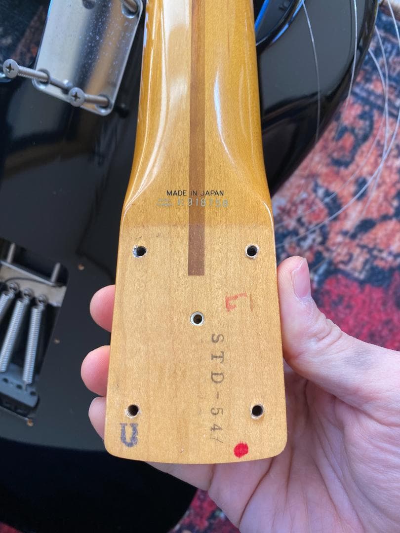 fender ストラトキャスターEシリアル ブラッキー・エリック・クラプトン