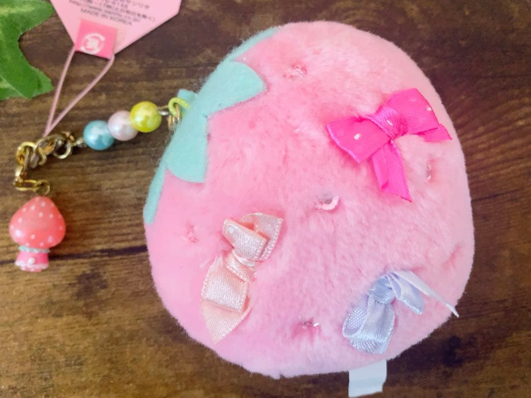 ☆激レア☆ ハローキティ　pink いちごBIGマスコット ストラップ　希少
