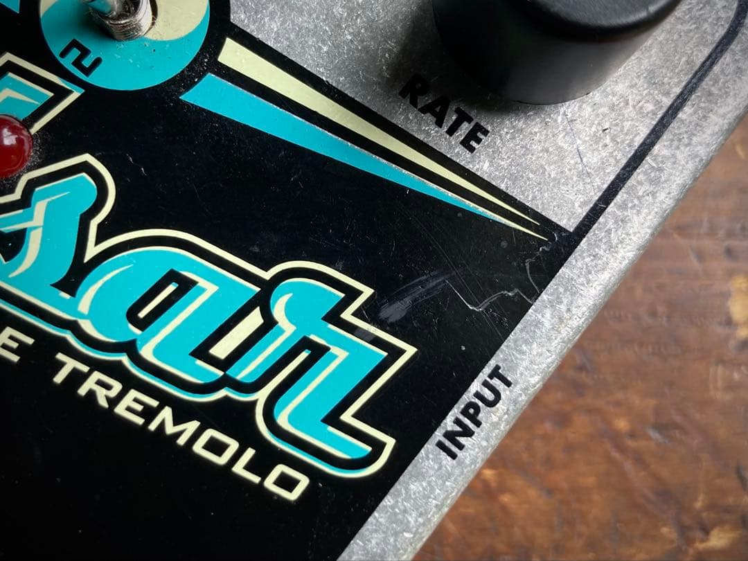 electro-harmonix Stereo Pulsar トレモロ