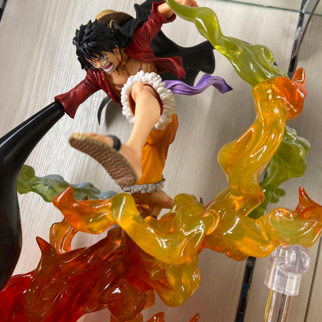 モンキー・D・ルフィ フィギュアーツZERO レッドロック