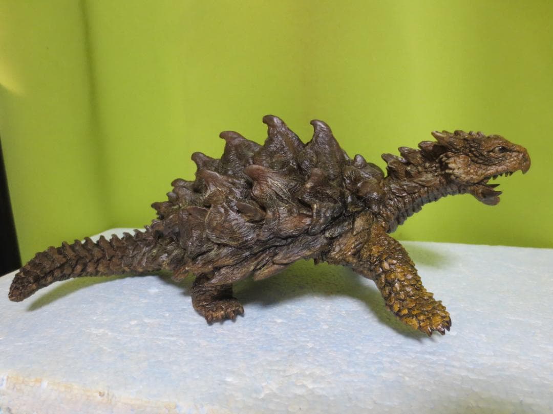 KAME HOUSE　幻獣の亀　フィギュア　完成品　22㎝　ガメラ