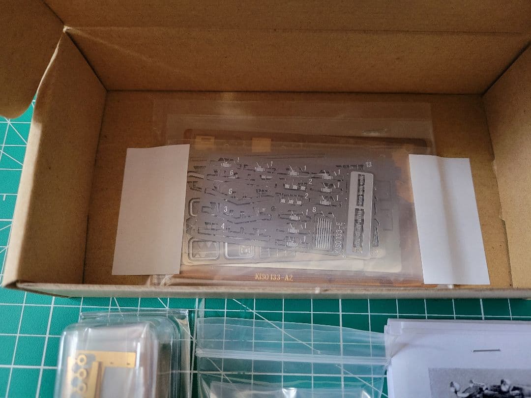 鉄道模型キット 1/87 ディーゼル機関車