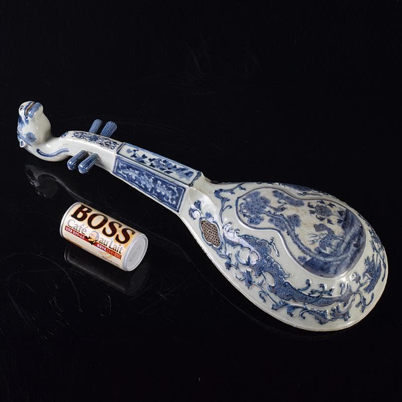 中国　青花　山水神獣文　馬頭琵琶　置物　M　R7978B