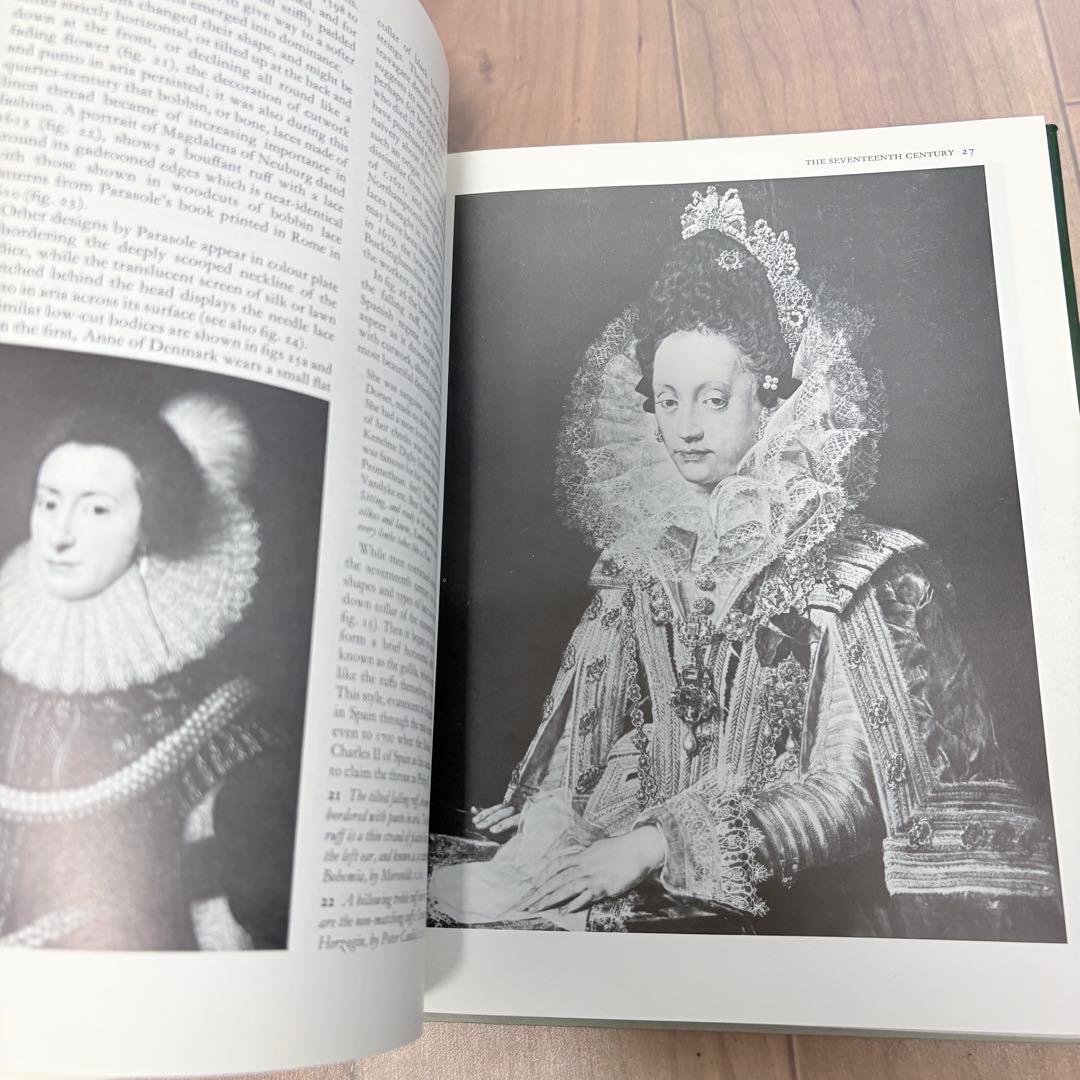 【洋書】Lace in Fashion by Pat Earnshaw