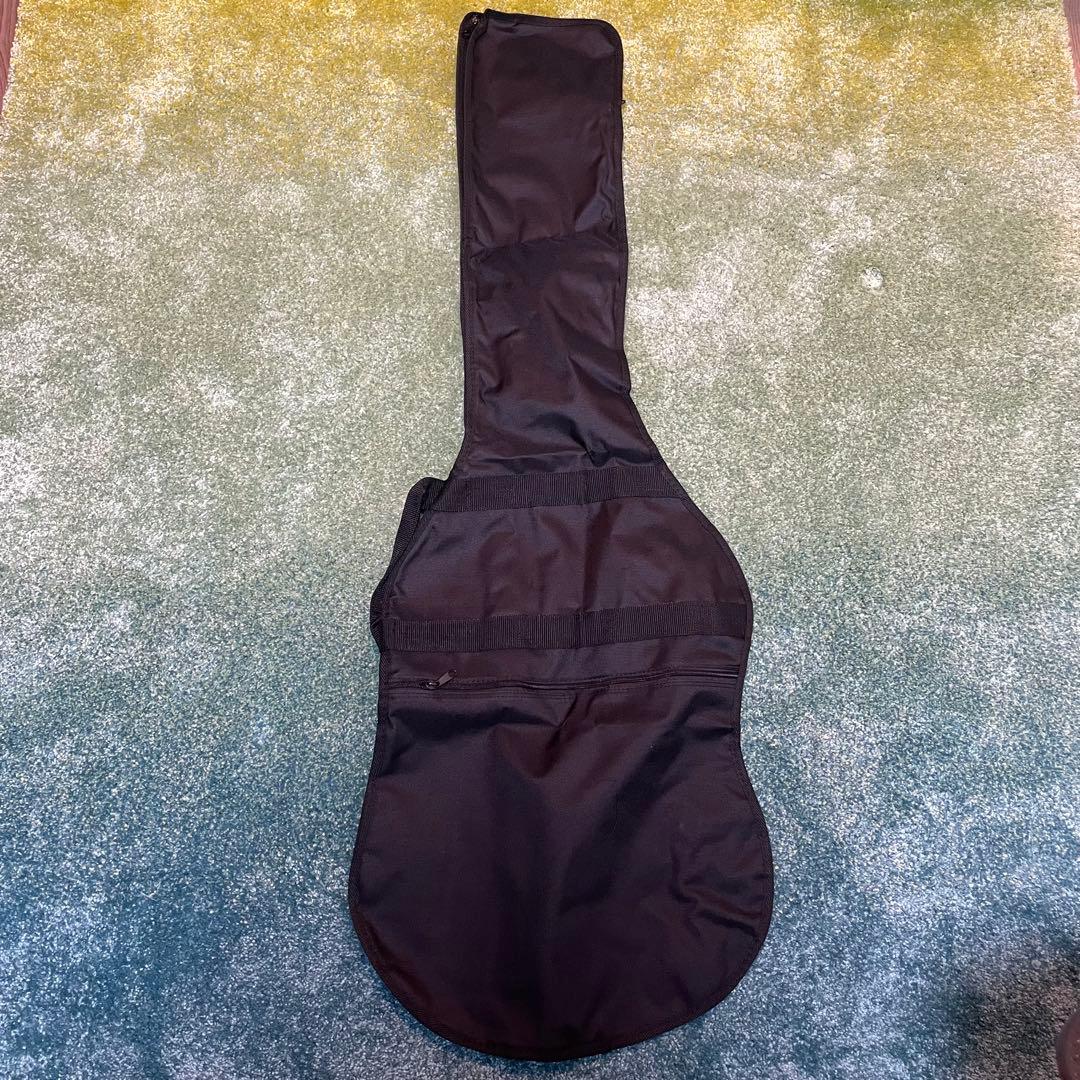 Fender Japan ベース(ケース付)