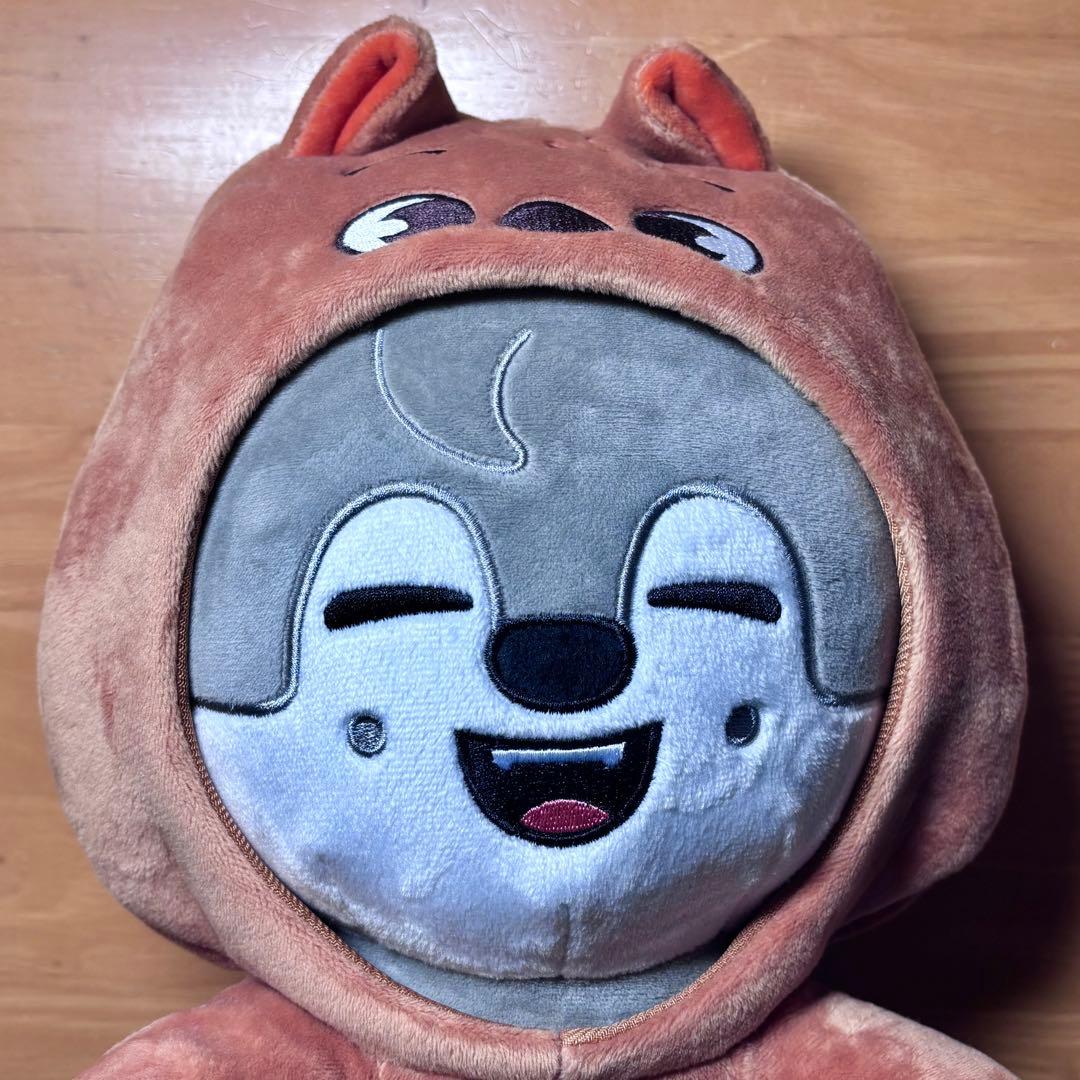 Stray Kids 抱きぬいぐるみ ウルフチャン TOY WORLD