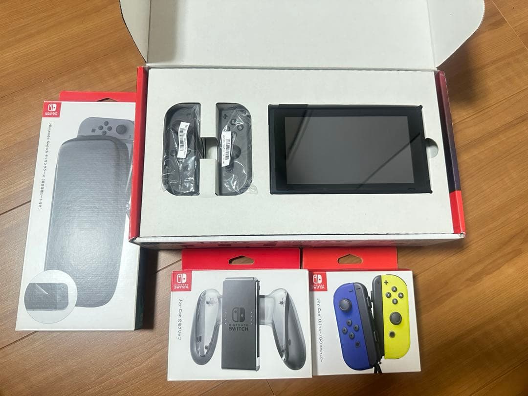 NINTENDO SWITCH 追加joy con他付属 箱付