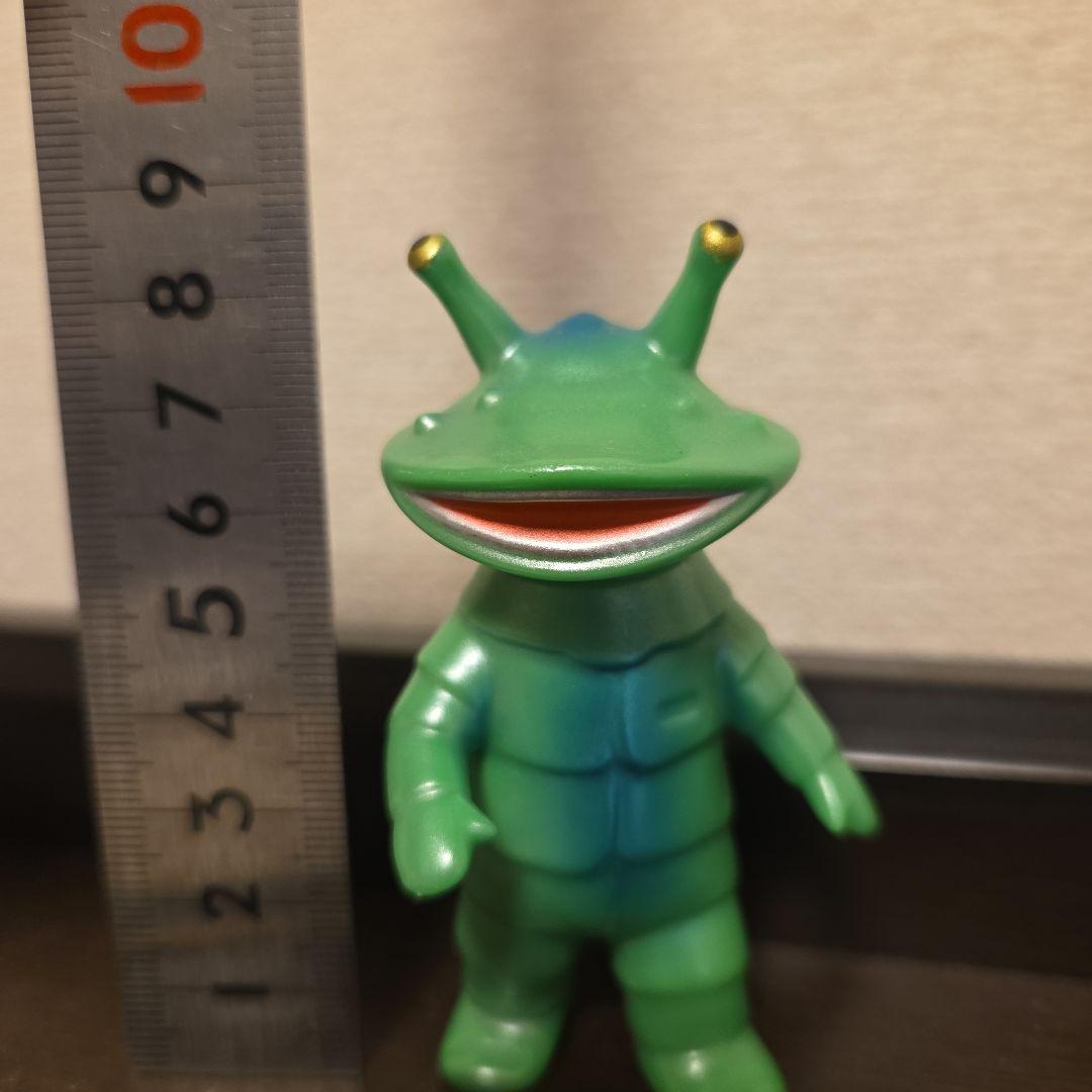 ウルトラマン　カネゴン　東急ハンズ名古屋限定　US TOYフィギュア