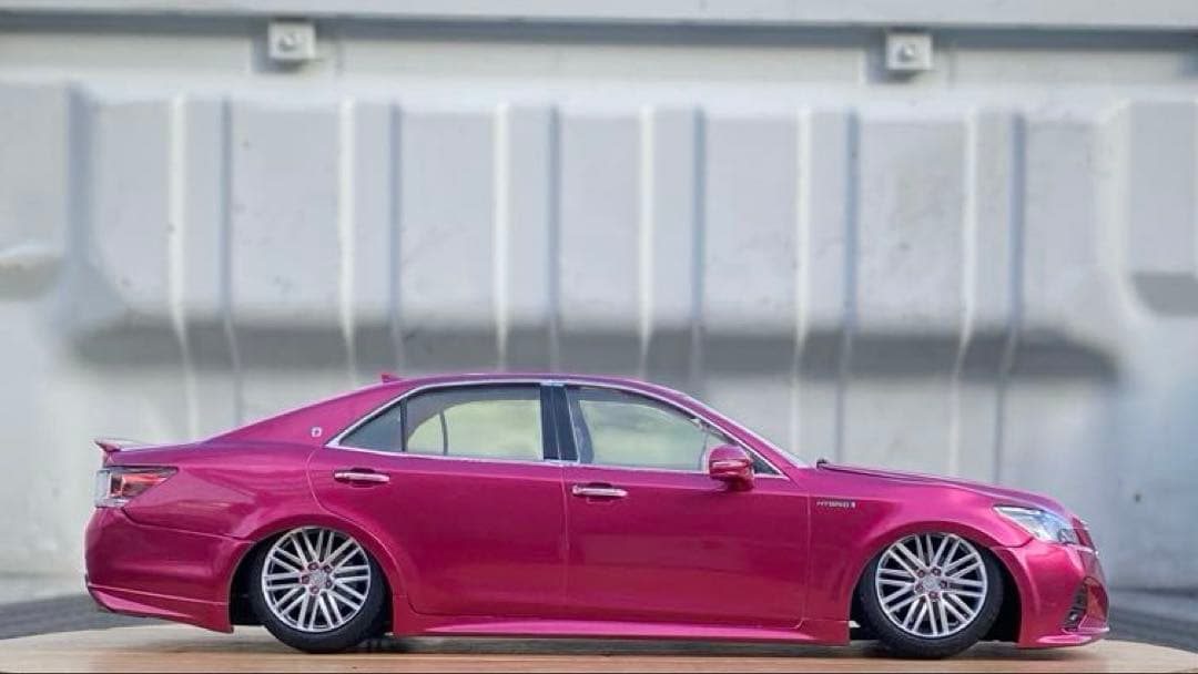 プラモデル完成品 アオシマ 1/24 214クラウンアスリート後期