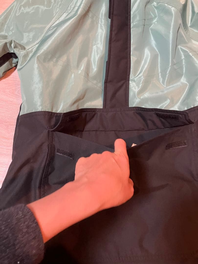 バートン　スノーボードウェア