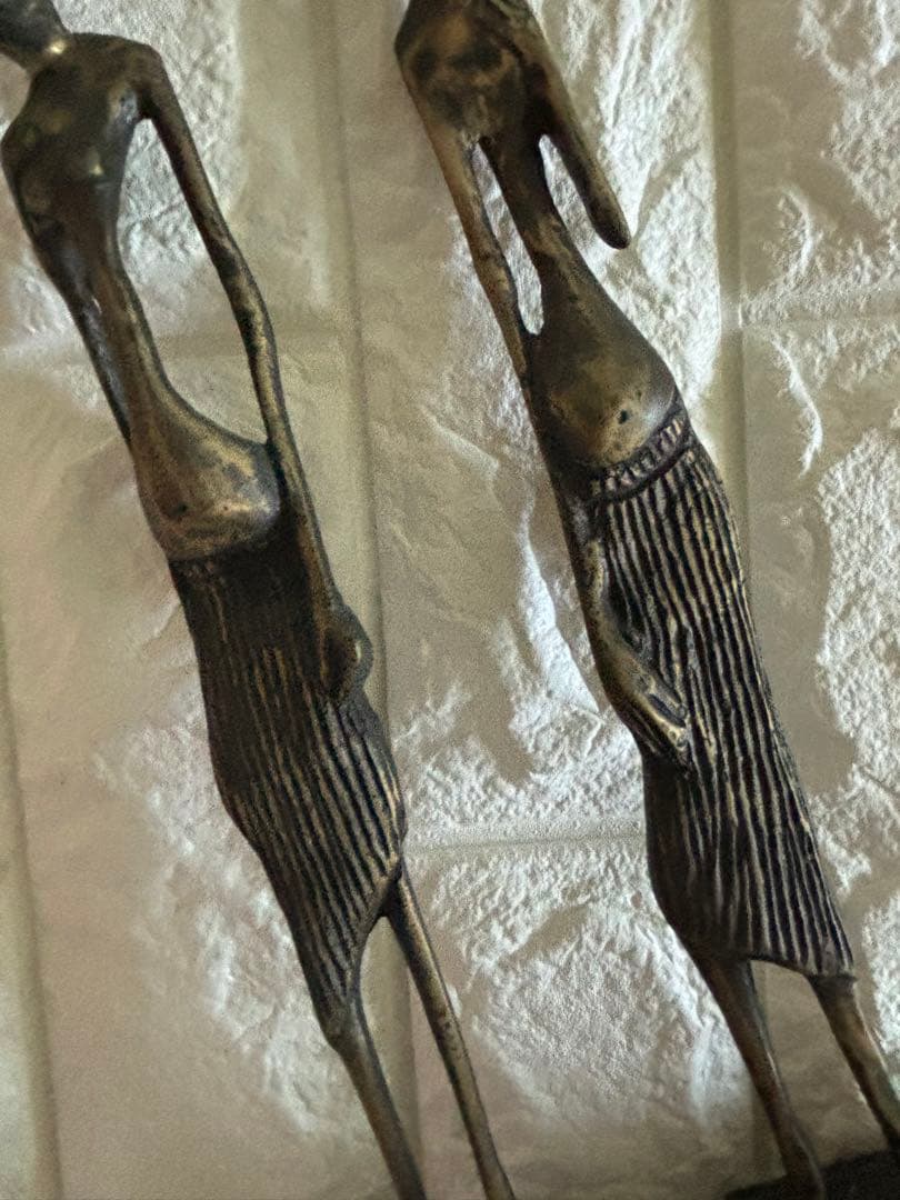 アフリカ部族金属彫刻像／アンティーク品　真鍮オブジェ