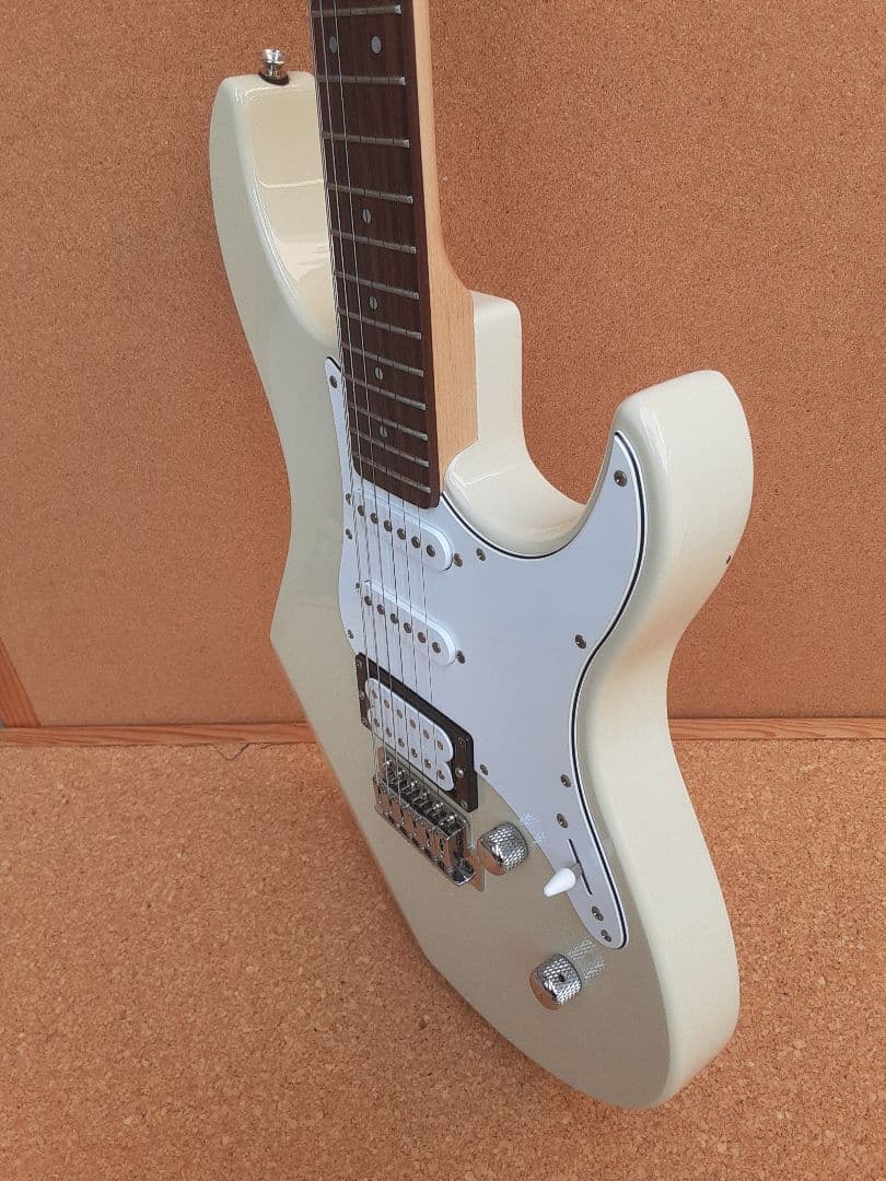 YAMAHA エレキギター PAC112V