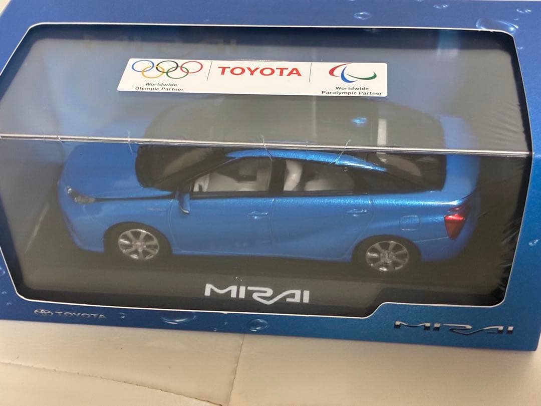 1/30 TOYOTA MIRAI(ブルーメタリック) カラーサンプル