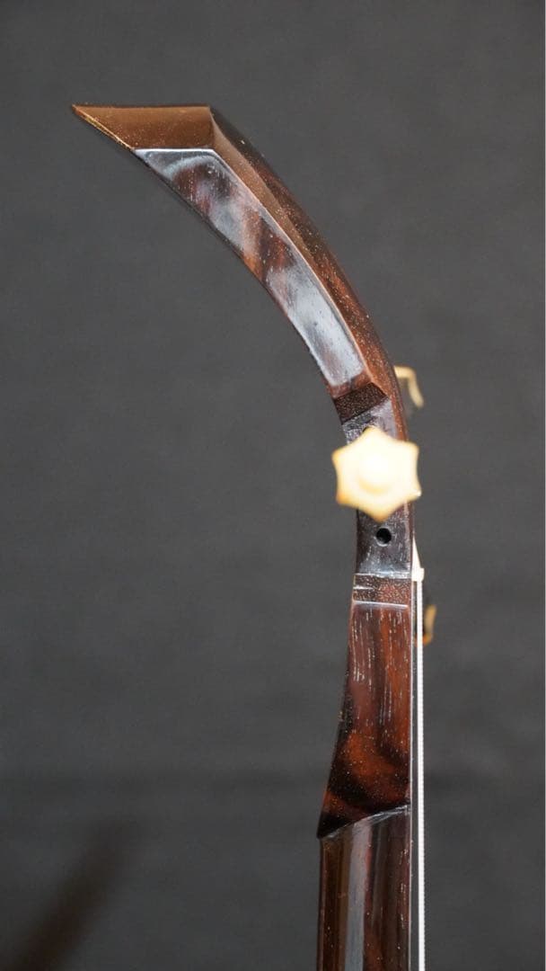 美型真壁古民家床柱縞黒檀三線　所有者様が40年前に入手　まずはご覧ください