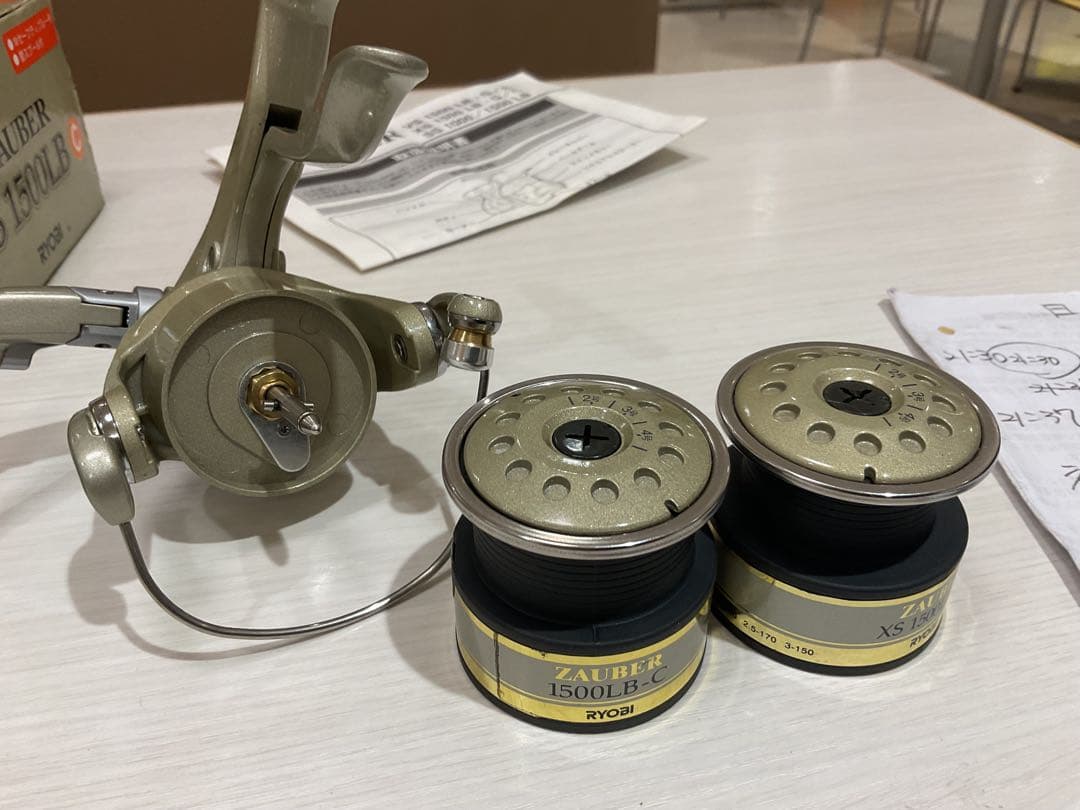 RYOBI ZAUBER XS 1500LB リール　日本製