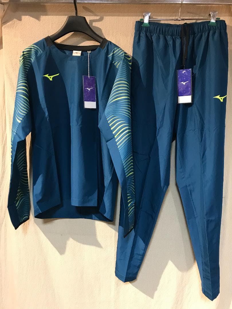 MIZUNOプロシリーズ サッカーピステ上下組 Ｄエメラルド Ｍサイズ 値引不可