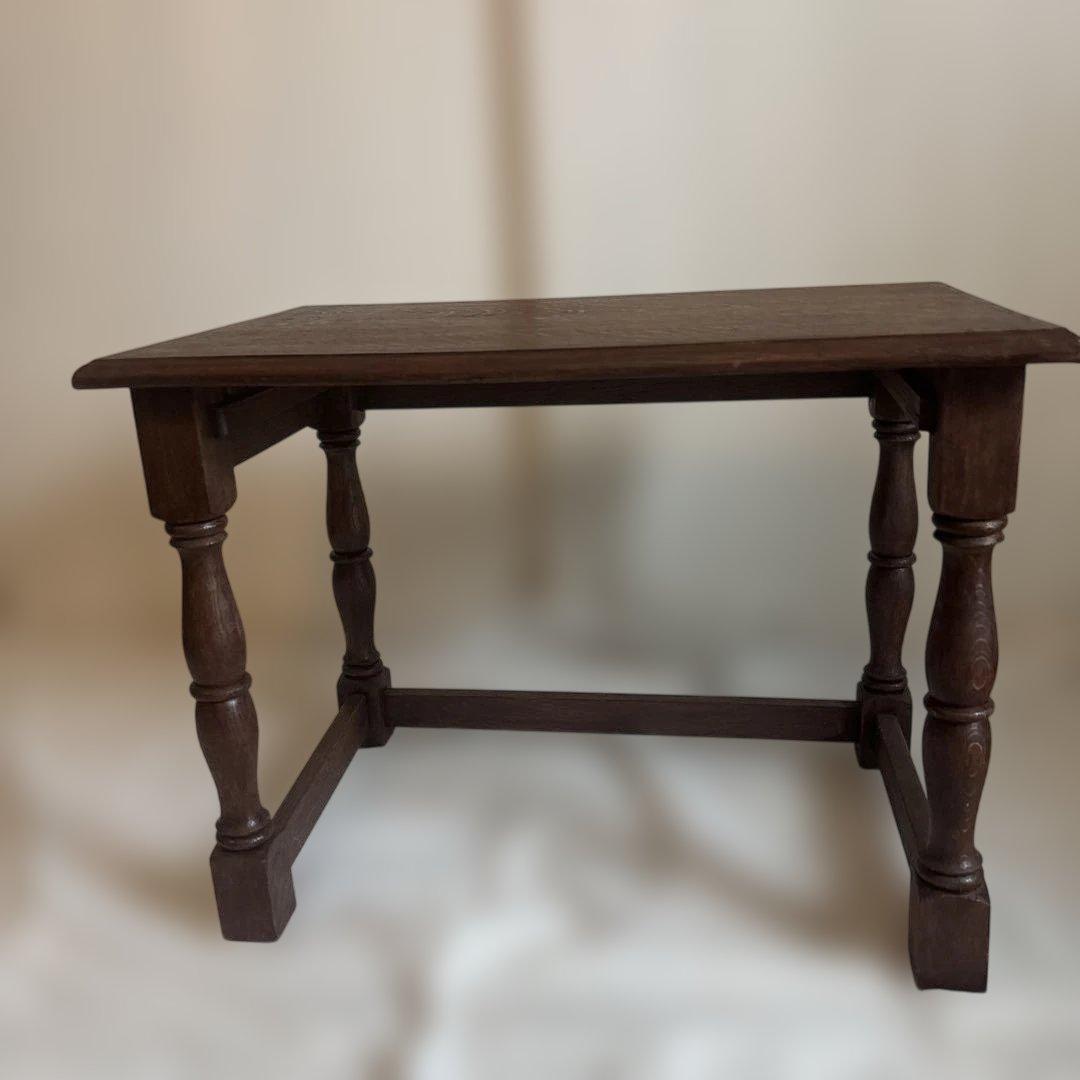 イギリスアンティーク　テーブル　木製