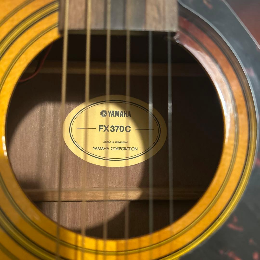 ミント様用Yamaha FX370C アコースティックギター