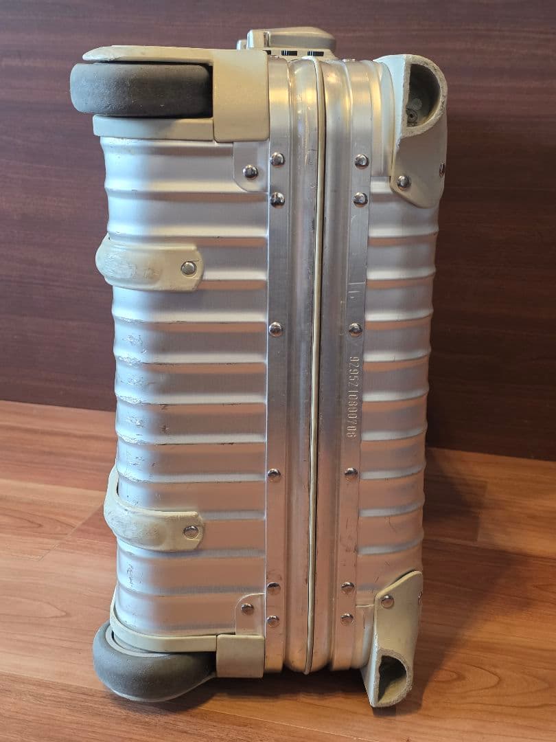 RIMOWA　TOPAS（リモワ トパーズ）　 92952 2輪