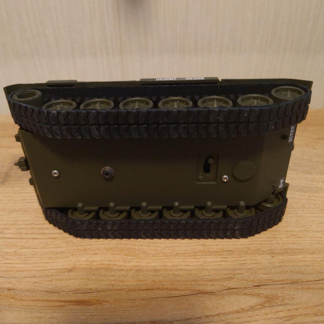 戦車と軍用トラックのミニチュアモデルセット おまけ付き