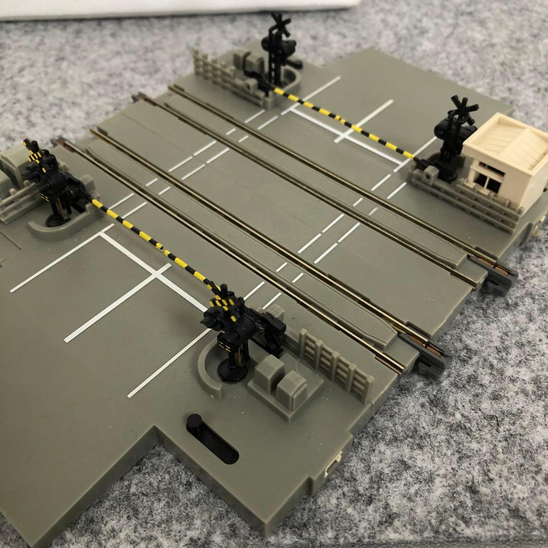 KATO 自動踏切基本セット 20-650 稼働品