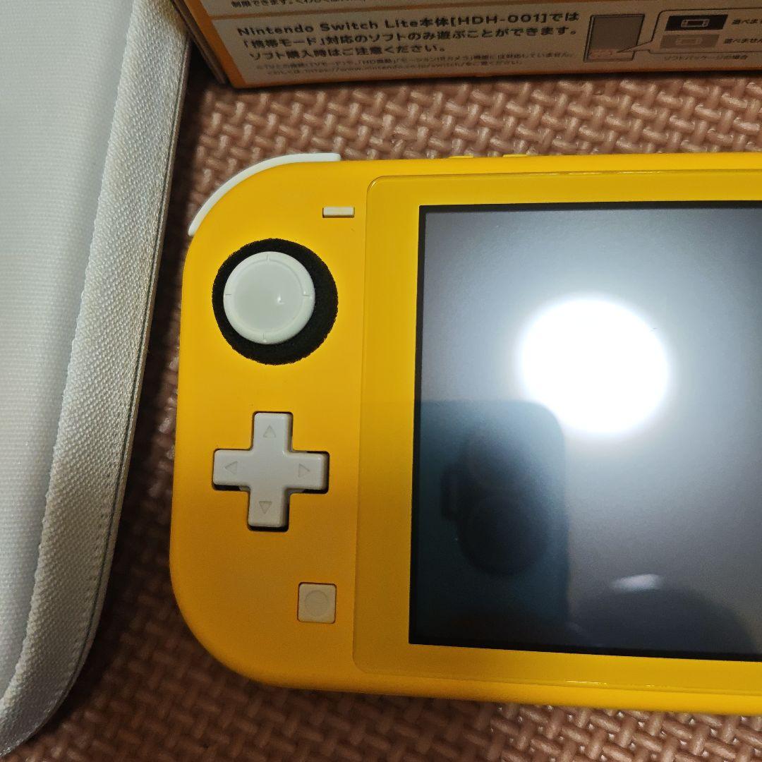 Nintendo switch lite イエロー　美品