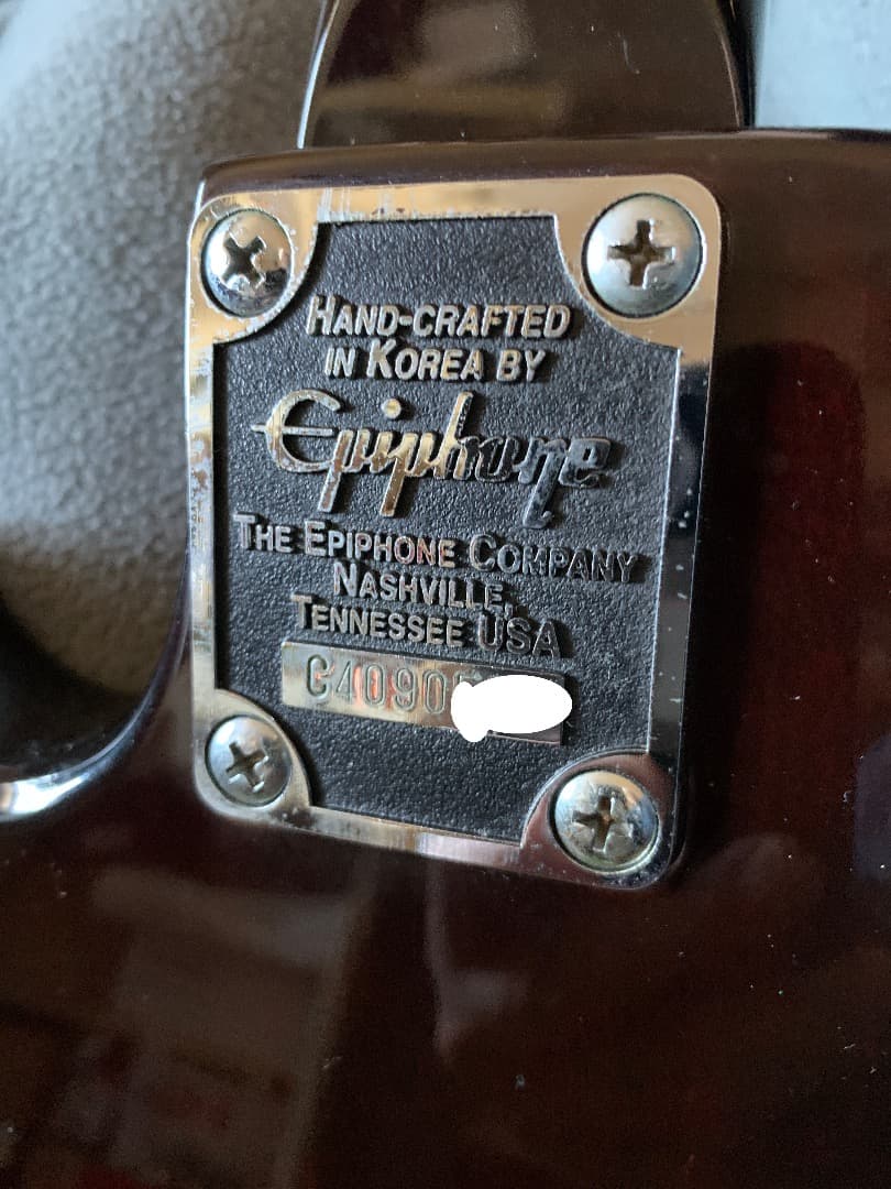 Epiphone LP-100 (Lespaul studio 廉価版)