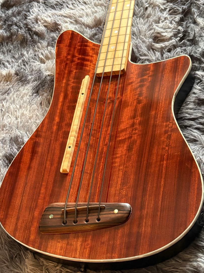 最終値下げSongbird フレットレスベース