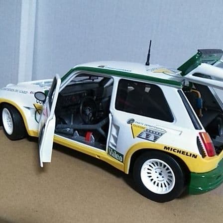 ミニカー SOLiDO1/18RenaultMaxiturbo