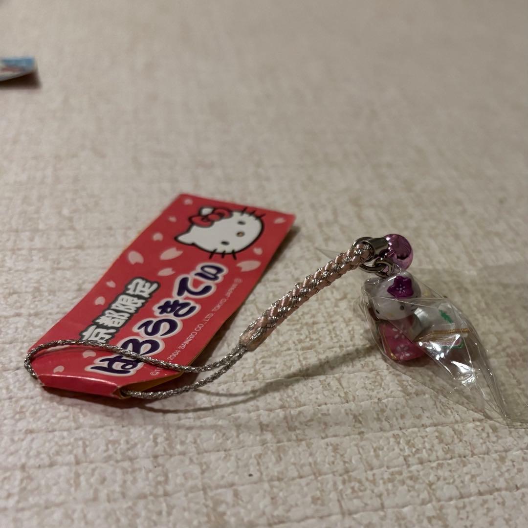 ご当地キティ ハローキティ 根付 ストラップ 等43点+傷汚れありジャンク品