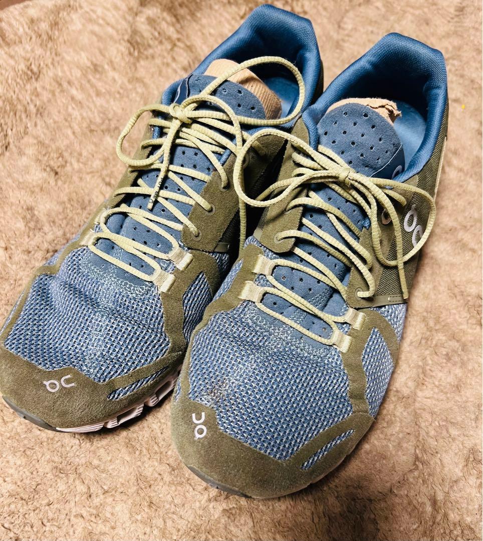 onシューズ　クラウド　UKサイズ8.5