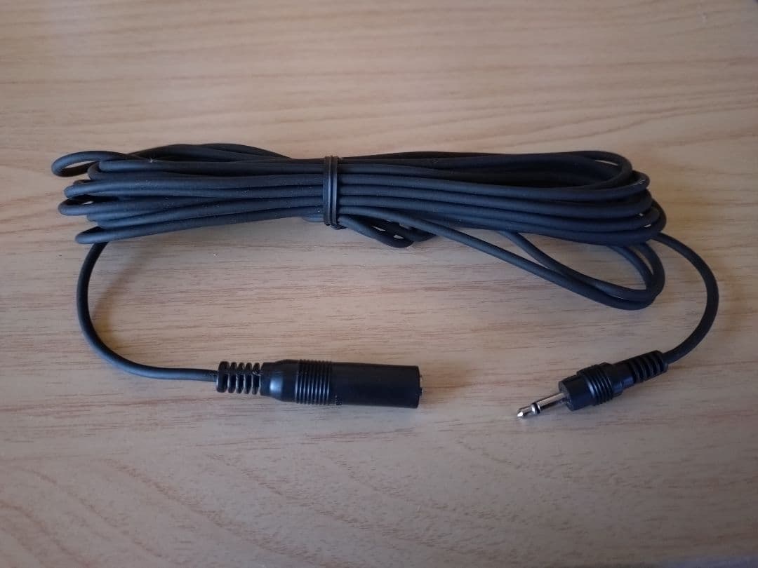 トランシーバー yaesu FT-100 M(50w)