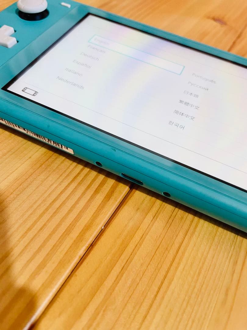 ニンテンドースイッチライト　Nintendo switch lite