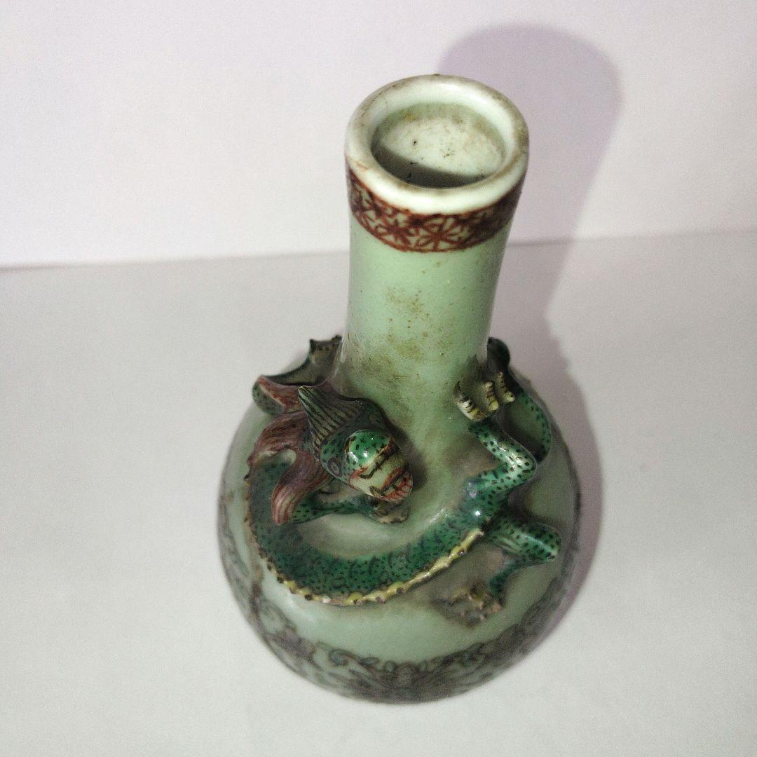 青磁の花瓶、一輪挿し　骨董