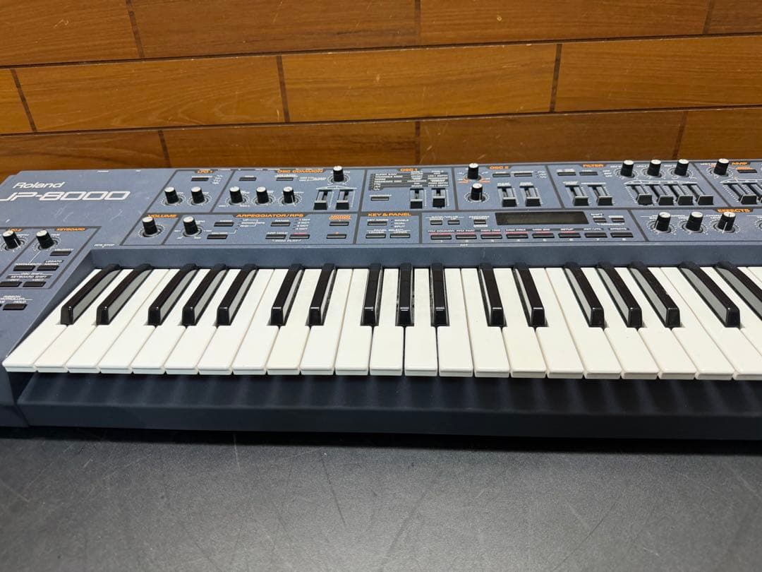 Roland JP-8000 ローランド アナログモデリングシンセサイザー