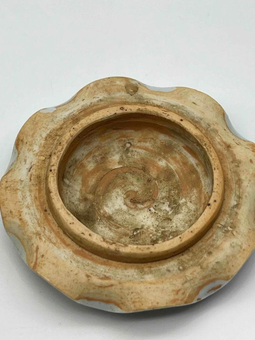 田中 野夫 元時代紅綠彩魚藻紋荷葉型小壺蓋付き茶道具お茶入れ(D-74)