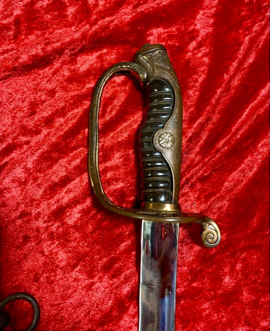 サーベル　旧日本軍礼式用(儀礼用、真剣ではありません。)