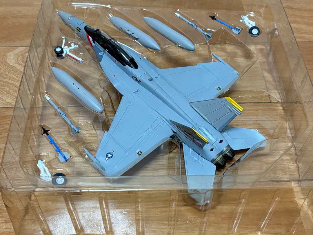 ドラゴン 1/72 F/A-18F SUPER HORNET VFA-2 訳あり
