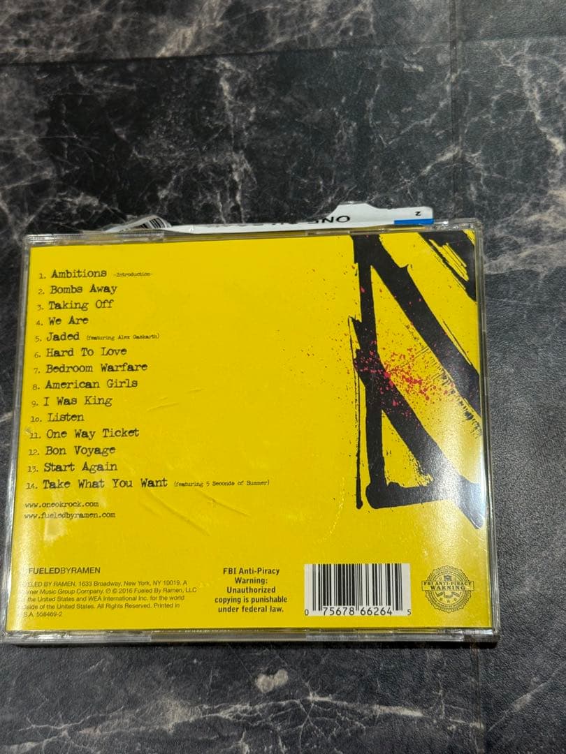 ONE OK ROCK 「AMBITIONS 」海外版アルバム　直筆サイン入り