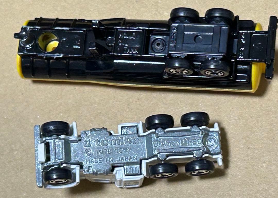 ロングトミカ ダイヤモンドレオ オイルタンクトレーラー