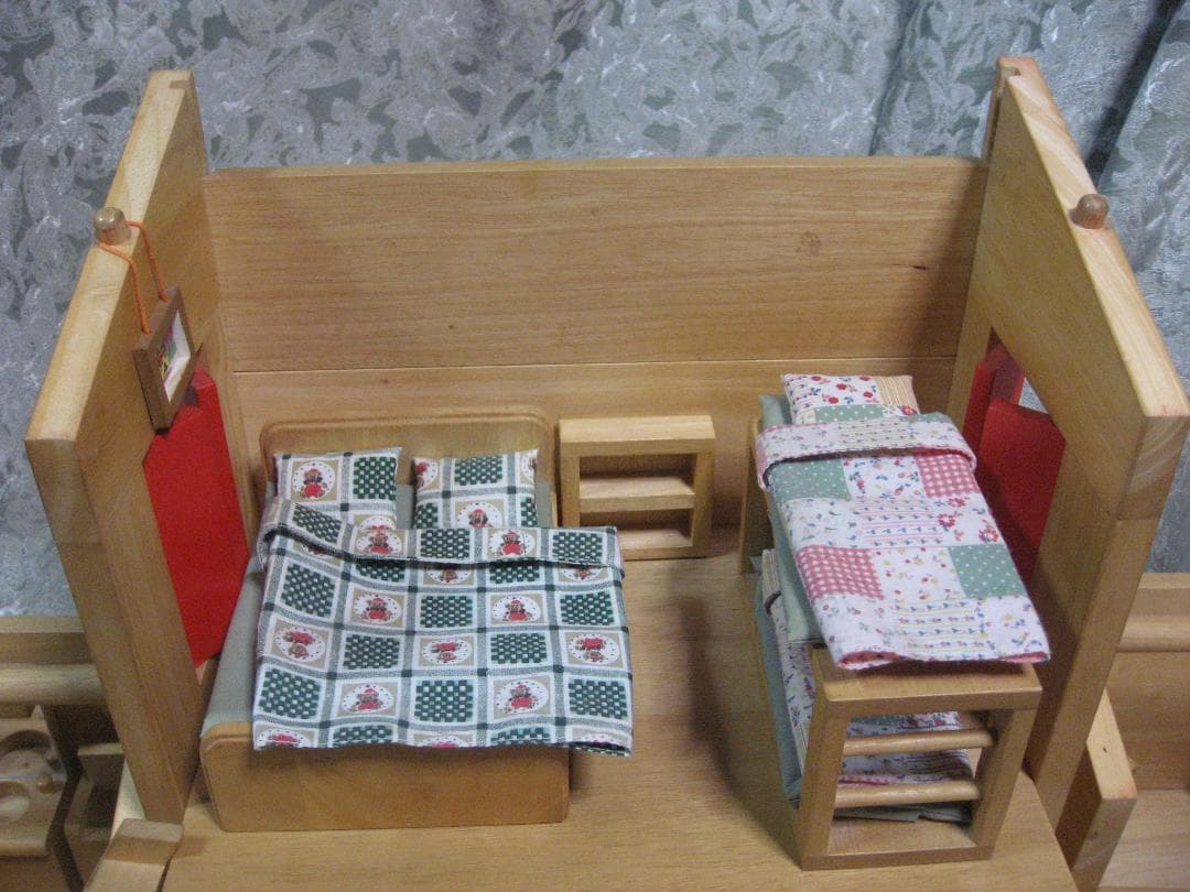 ◆希少◆バウアー社　ドイツ◆家具付人形の家　ドールハウス 赤い屋根の家◆Baur