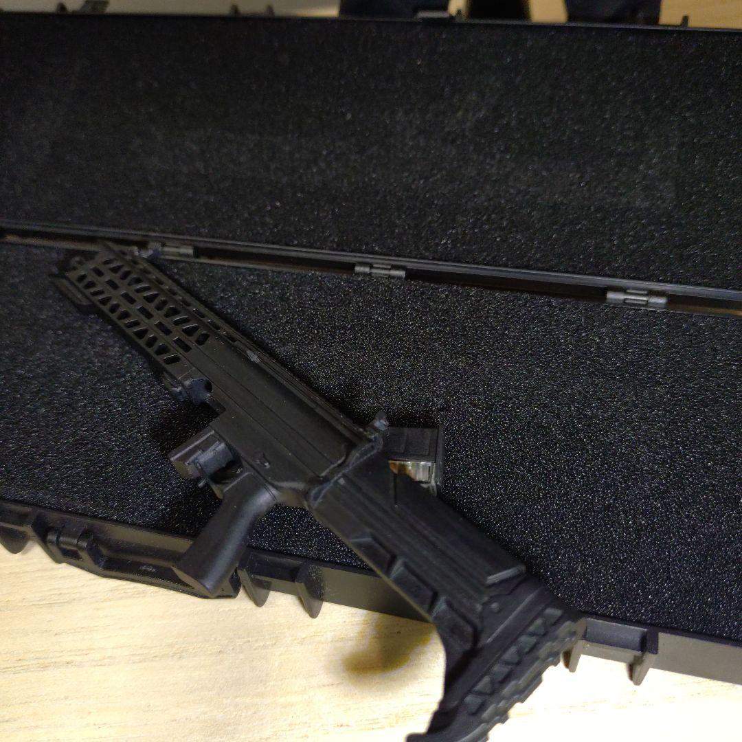 バイオハザード　クリス　フィギュア　非売品　バイオハザード7 トールハンマー