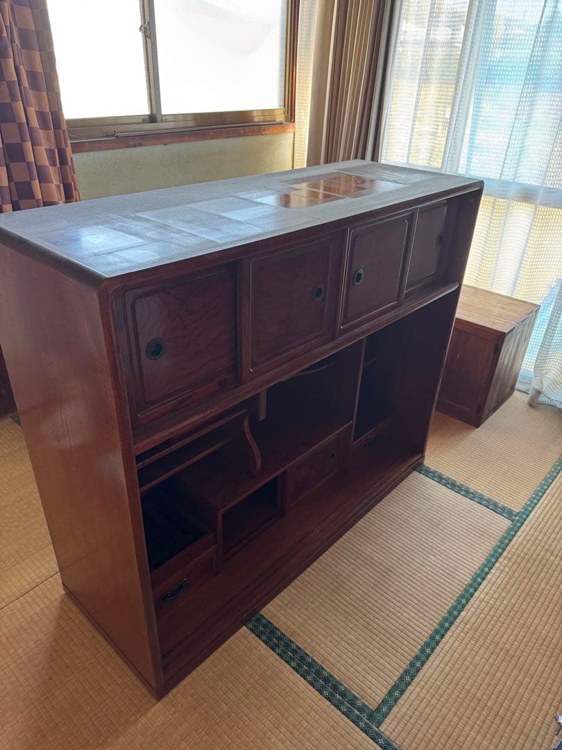 レトロ　茶箪笥　木製ガラス扉収納棚