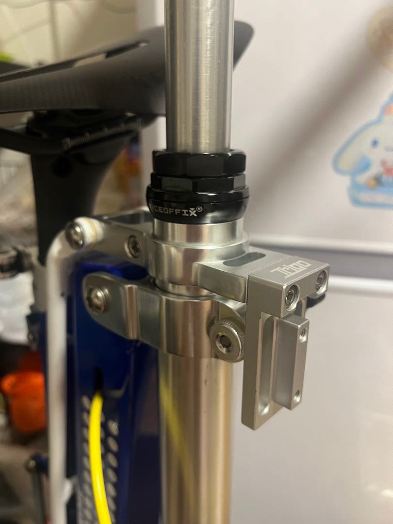 CarryMe 折りたたみ自転車アタッチメント用のアダプタ