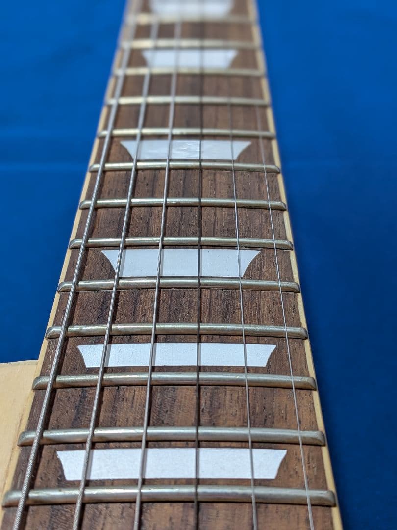 Photogenic レスポール モデルギター ナチュラルペグの違いあり